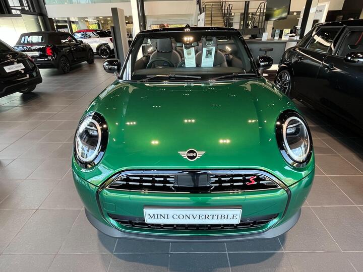 MINI Cooper Convertible 2.0S Classic Steptronic Euro 6 (s/s) 2dr