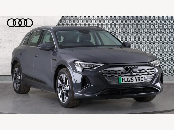 Audi Q8 E-tron 50 Sport Auto Quattro 5dr 95kWh (11kW Charger) Audi Q8 E-tron 50 Sport Auto Quattro 5dr 95kWh (11kW Charger)