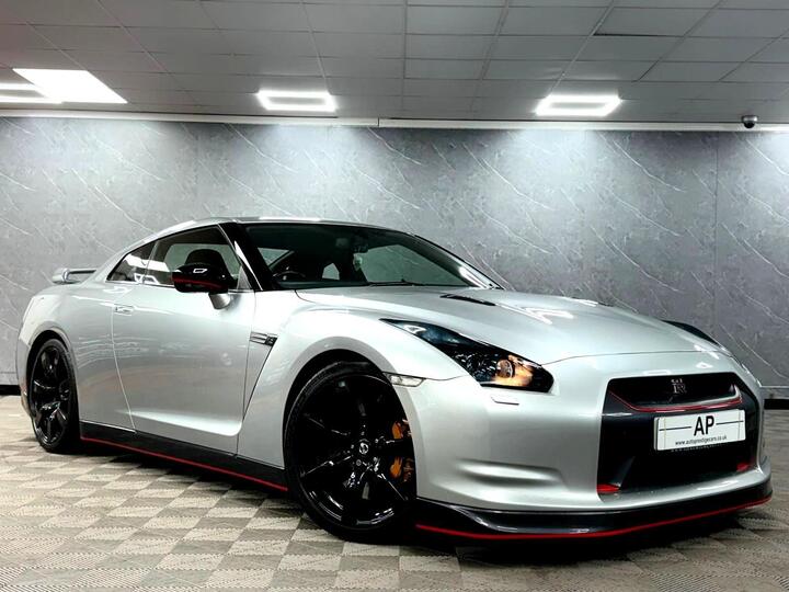 Nissan GT-R 3.8 V6 Premium Edition Auto 4WD Euro 4 2dr