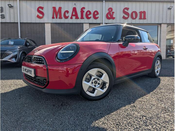 MINI Cooper 1.5C Classic Steptronic Euro 6 (s/s) 3dr