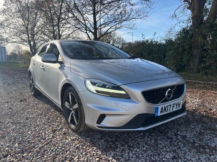 Volvo V40 2.0 D2 R-Design Nav Plus Euro 6 (s/s) 5dr