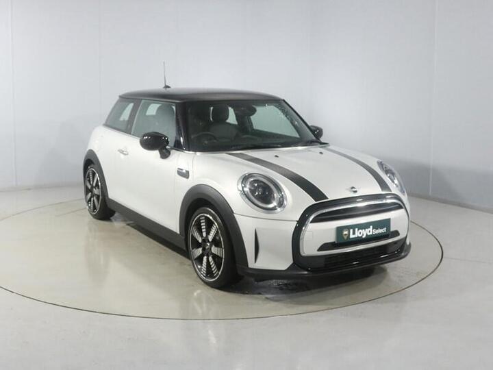 MINI HATCHBACK 1.5 Cooper Exclusive Steptronic Euro 6 (s/s) 3dr