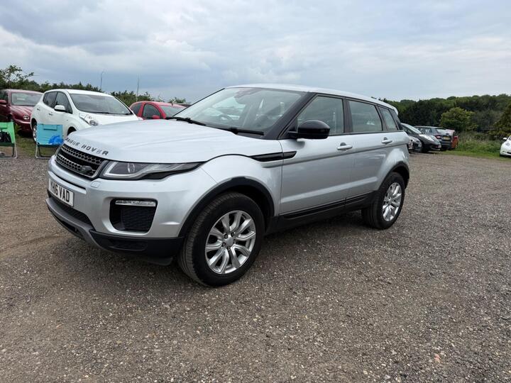 Land Rover Range Rover Evoque 2.0 TD4 SE Tech Auto 4WD Euro 6 (s/s) 5dr Land Rover Range Rover Evoque 2.0 TD4 SE Tech Auto 4WD Euro 6 (s/s) 5dr