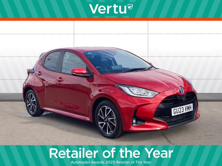 Toyota Yaris 1.5 VVT-h Design E-CVT Euro 6 (s/s) 5dr