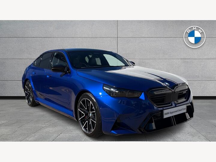 BMW M5 4.4 22.1kWh Steptronic XDrive Euro 6 (s/s) 4dr