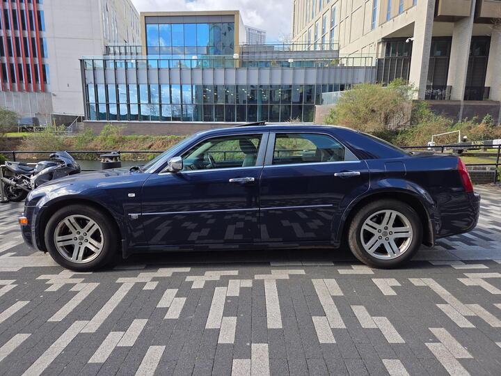Chrysler 300C 3.0 CRD V6 4dr