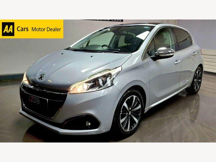 Peugeot 208 1.2 PureTech Allure Premium Euro 6 (s/s) 5dr