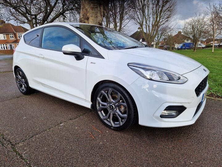 Ford Fiesta 1.0T EcoBoost ST-Line Euro 6 (s/s) 3dr