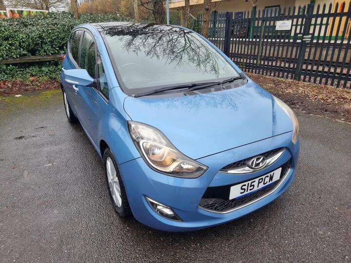 Hyundai Ix20 1.6 CRDi Style Euro 5 (s/s) 5dr Hyundai Ix20 1.6 CRDi Style Euro 5 (s/s) 5dr