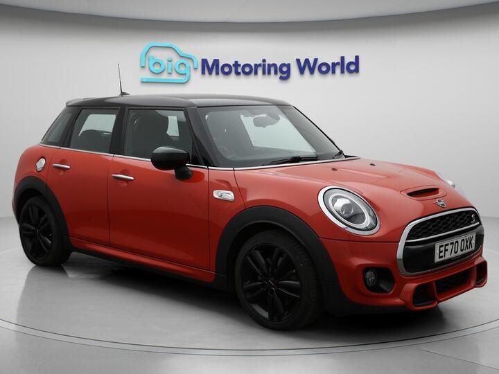 MINI Hatch 2.0 Cooper S Sport Steptronic Euro 6 (s/s) 5dr