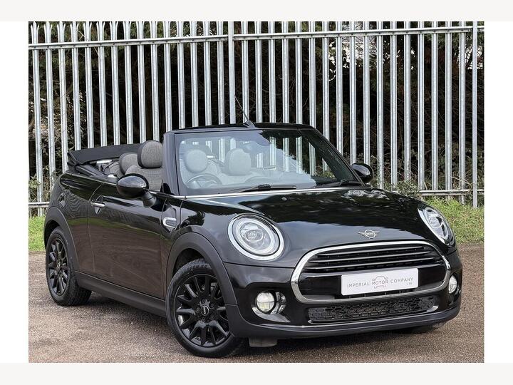 MINI Convertible 1.5 Cooper Steptronic Euro 6 (s/s) 2dr MINI Convertible 1.5 Cooper Steptronic Euro 6 (s/s) 2dr
