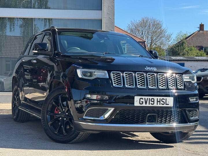Jeep Grand Cherokee 3.0 V6 MultiJetII Summit Auto 4WD Euro 6 (s/s) 5dr Jeep Grand Cherokee 3.0 V6 MultiJetII Summit Auto 4WD Euro 6 (s/s) 5dr