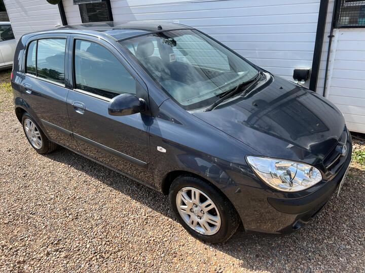 Hyundai Getz 1.1 CDX 5dr Hyundai Getz 1.1 CDX 5dr