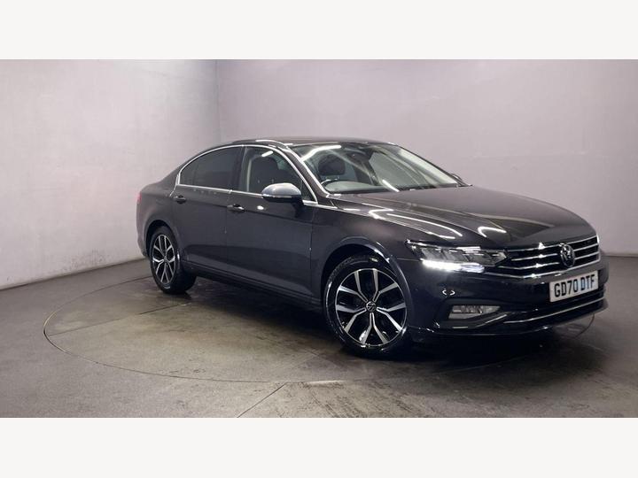 Volkswagen PASSAT 2.0 TDI EVO SEL Euro 6 (s/s) 4dr