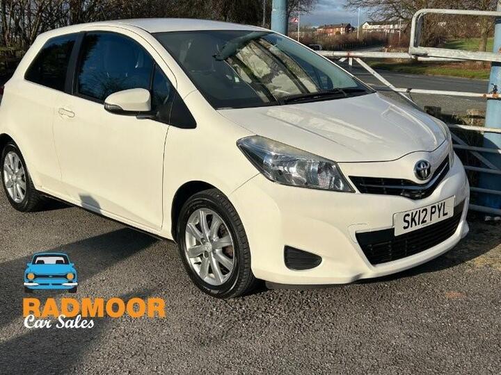 Toyota Yaris 1.0 VVT-i TR Euro 5 3dr Toyota Yaris 1.0 VVT-i TR Euro 5 3dr