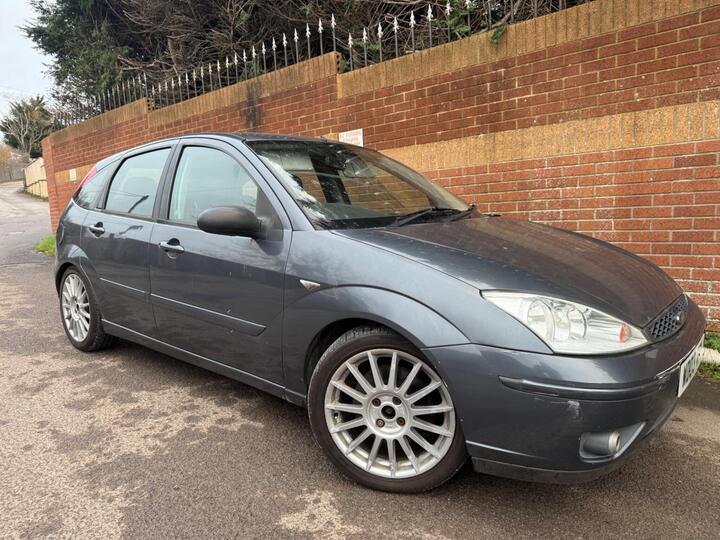 Ford Focus 2.0 ST-170 5dr