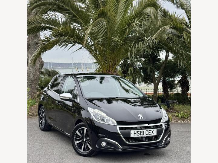 Peugeot 208 1.2 PureTech Tech Edition Euro 6 (s/s) 5dr