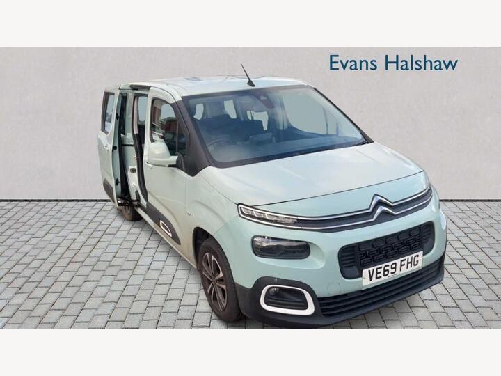 Citroen BERLINGO DIESEL ESTATE 1.5 BlueHDi Flair M MPV Euro 6 (s/s) 5dr Citroen BERLINGO DIESEL ESTATE 1.5 BlueHDi Flair M MPV Euro 6 (s/s) 5dr