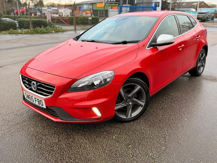 Volvo V40 2.0 D2 R-Design Euro 6 (s/s) 5dr