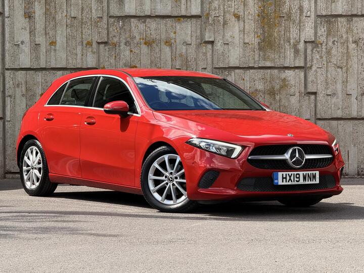 Mercedes-Benz A CLASS 1.5 A180d Sport (Executive) 7G-DCT Euro 6 (s/s) 5dr