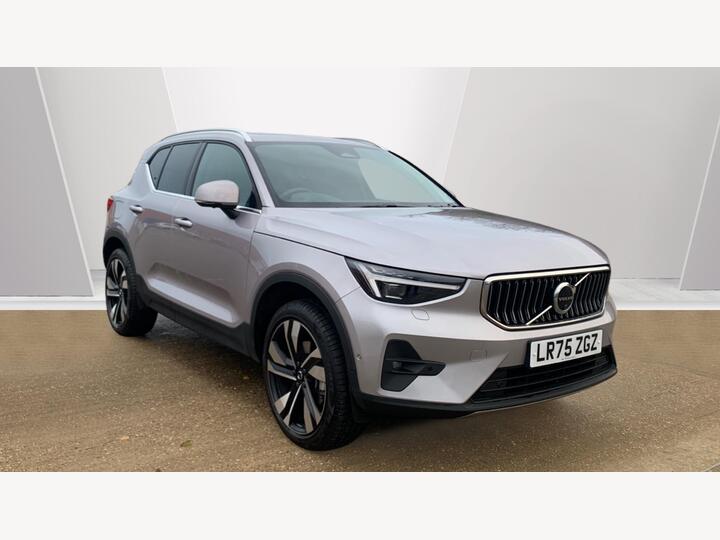 Volvo XC40 2.0 B4 MHEV Ultra Bright DCT Auto Euro 6 (s/s) 5dr
