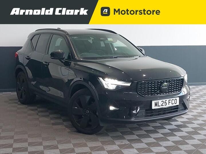 Volvo XC40 2.0 B4 MHEV Plus Black Edition DCT Auto Euro 6 (s/s) 5dr