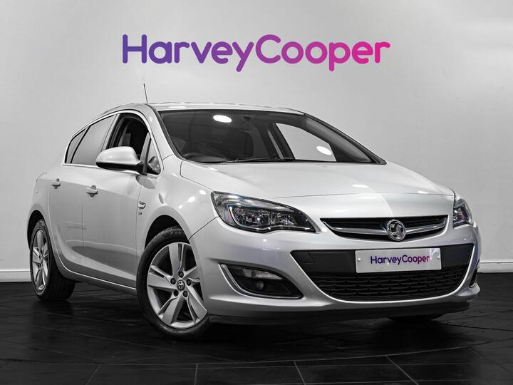 Vauxhall Astra 2.0 CDTi EcoFLEX SRi Euro 5 (s/s) 5dr