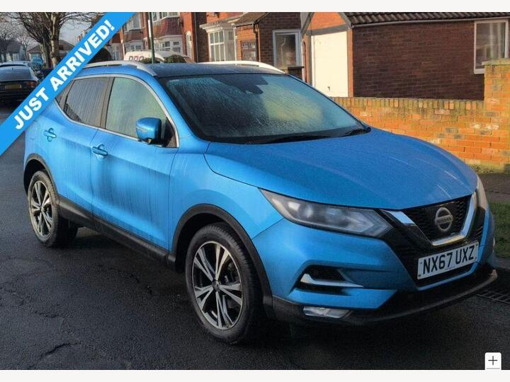 Nissan QASHQAI 1.5 DCi N-Connecta Euro 6 (s/s) 5dr
