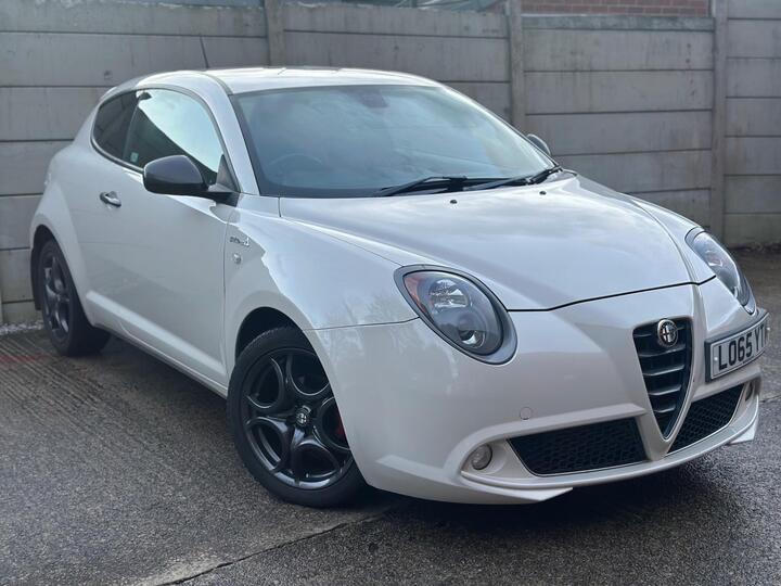 Alfa Romeo MiTo 875 TB TwinAir QV Line Euro 6 (s/s) 3dr Alfa Romeo MiTo 875 TB TwinAir QV Line Euro 6 (s/s) 3dr