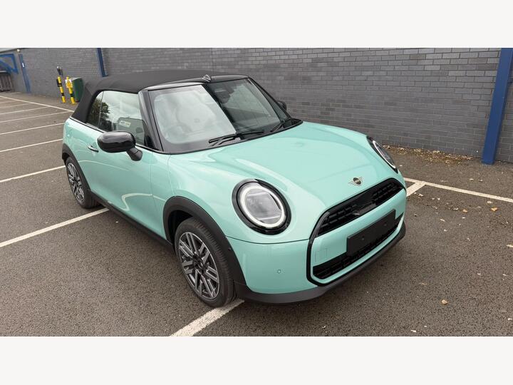 MINI Cooper Convertible 2.0C Classic Steptronic Euro 6 (s/s) 2dr