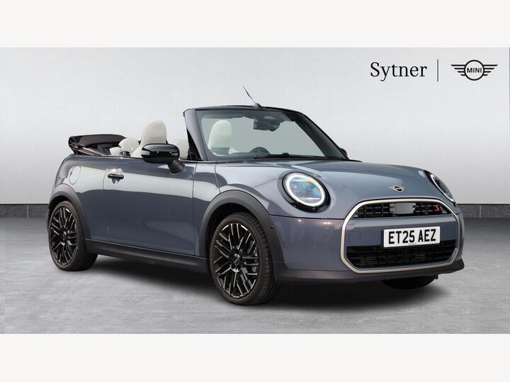 MINI Convertible 2.0S Exclusive Steptronic Euro 6 (s/s) 2dr MINI Convertible 2.0S Exclusive Steptronic Euro 6 (s/s) 2dr