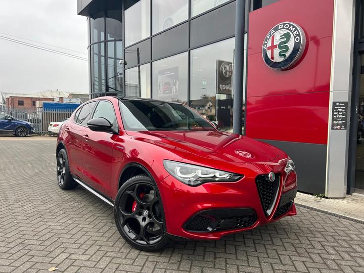 Alfa Romeo Stelvio 2.0T Veloce Auto Q4 AWD Euro 6 (s/s) 5dr