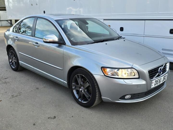 Volvo S40 2.0 D3 SE Lux Edition Euro 5 4dr