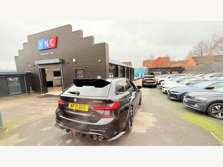 BMW 3 Series 2.0 330e 12kWh M Sport Touring Auto Euro 6 (s/s) 5dr