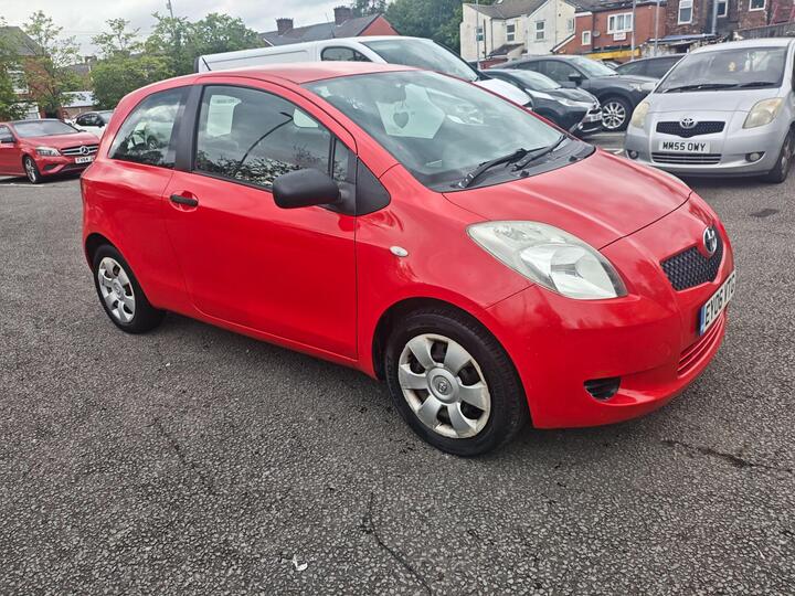 Toyota Yaris 1.0 VVT-i T2 3dr