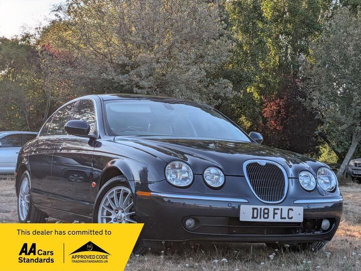 Jaguar S-Type 2.7D V6 SE 4dr