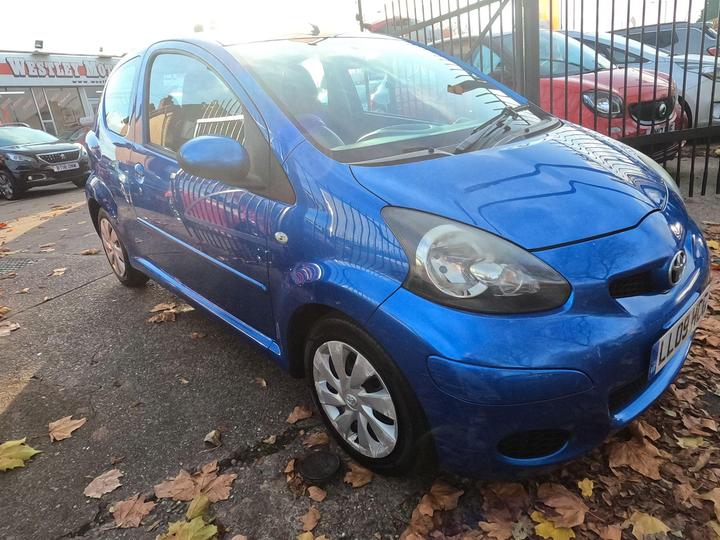 Toyota AYGO 1.0 VVT-i Blue Euro 4 3dr