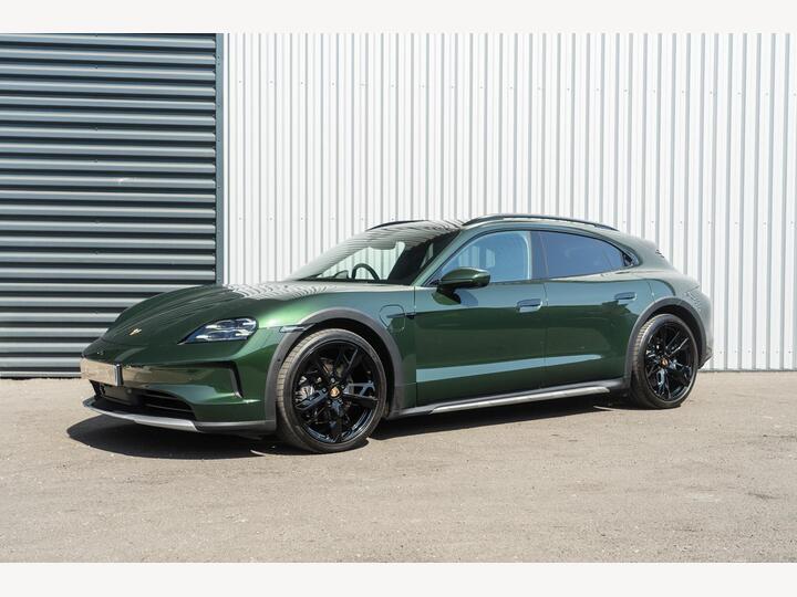 Porsche Taycan Performance Plus 105kWh 4 Cross Turismo Auto 4WD 5dr (11kW Charger)