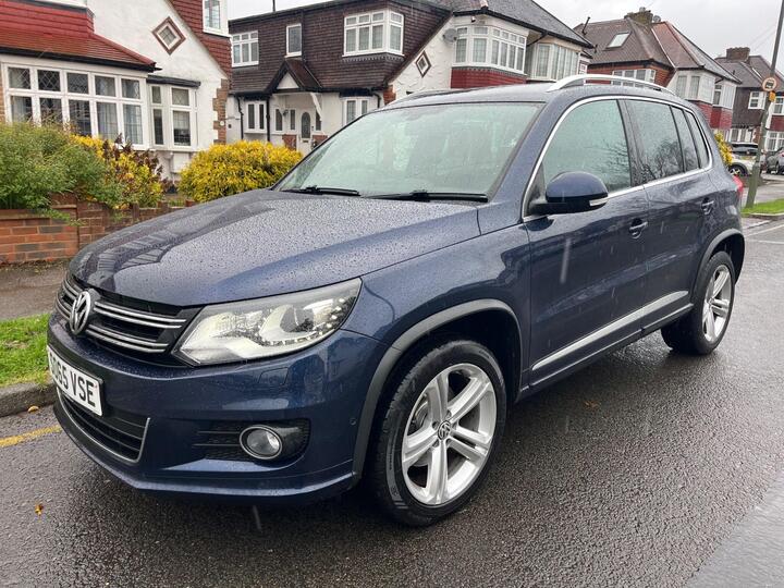 Volkswagen Tiguan 2.0 TDI BlueMotion Tech R-Line Edition 4WD Euro 6 (s/s) 5dr