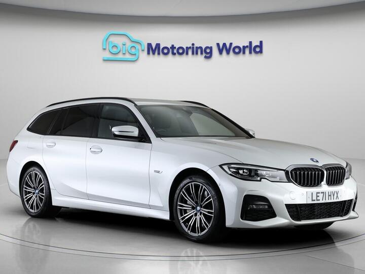 BMW 3 Series 2.0 330e 12kWh M Sport Touring Auto Euro 6 (s/s) 5dr