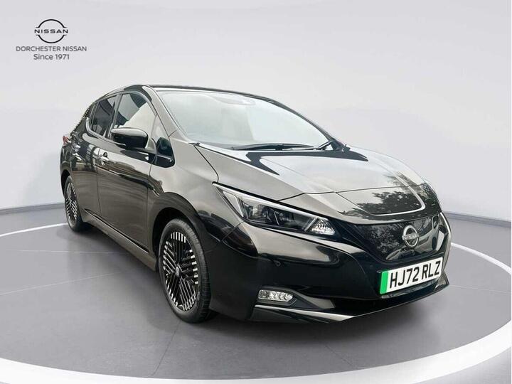 Nissan Leaf 39kWh Tekna Auto 5dr Nissan Leaf 39kWh Tekna Auto 5dr