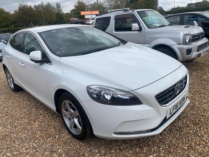 Volvo V40 T2 SE Lux Powershift