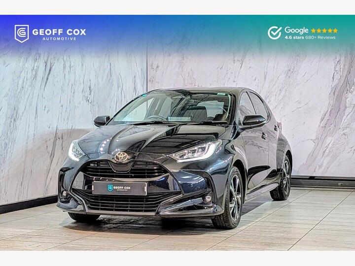 Toyota Yaris 1.5 VVT-h Design E-CVT Euro 6 (s/s) 5dr