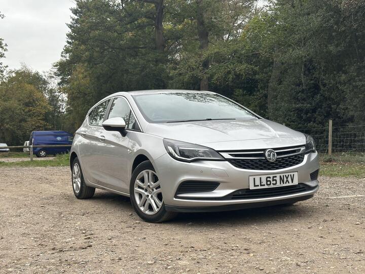 Vauxhall Astra 1.6 CDTi EcoTEC BlueInjection Tech Line Euro 6 5dr