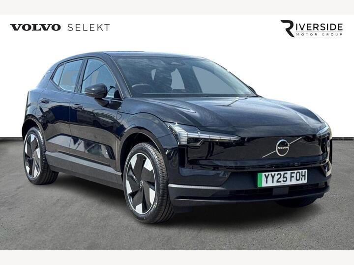 Volvo EX30 Single Motor Extended Range 69kWh Plus Auto 5dr