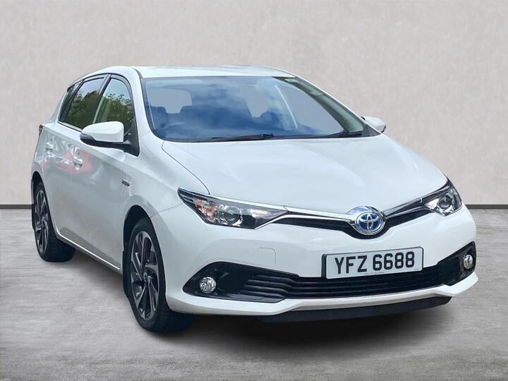 Toyota AURIS 1.8 VVT-h Design CVT Euro 6 (s/s) 5dr Toyota AURIS 1.8 VVT-h Design CVT Euro 6 (s/s) 5dr