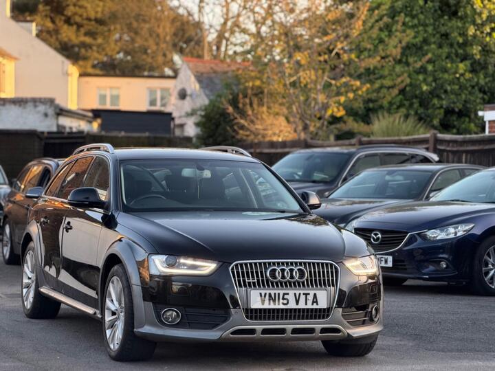 Audi A4 Allroad 2.0 TDI S Tronic Quattro Euro 5 (s/s) 5dr Audi A4 Allroad 2.0 TDI S Tronic Quattro Euro 5 (s/s) 5dr