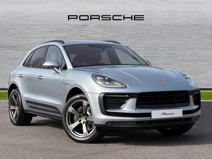 Porsche Macan 2.0T PDK 4WD Euro 6 (s/s) 5dr Porsche Macan 2.0T PDK 4WD Euro 6 (s/s) 5dr