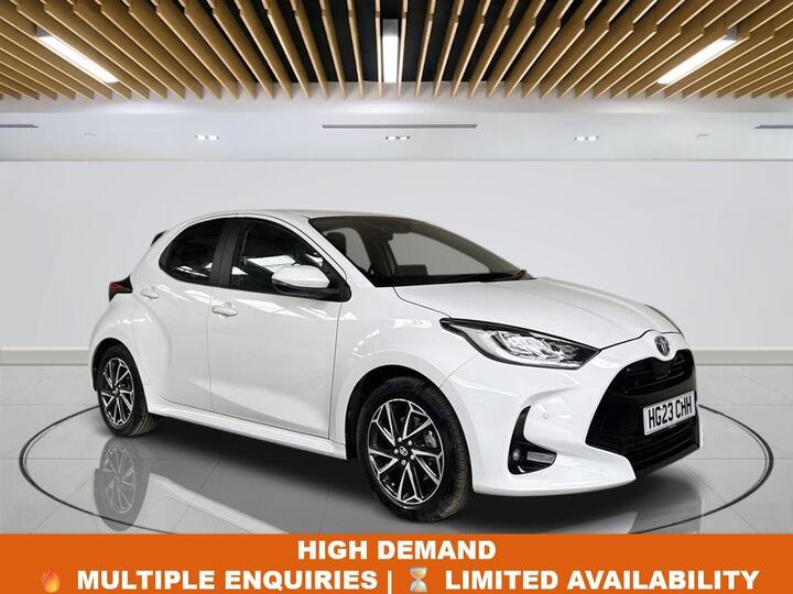 Toyota YARIS 1.5 VVT-h Design E-CVT Euro 6 (s/s) 5dr