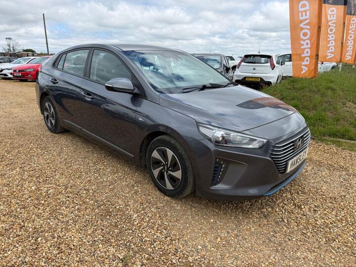Hyundai IONIQ 1.6 H-GDi SE DCT Euro 6 (s/s) 5dr